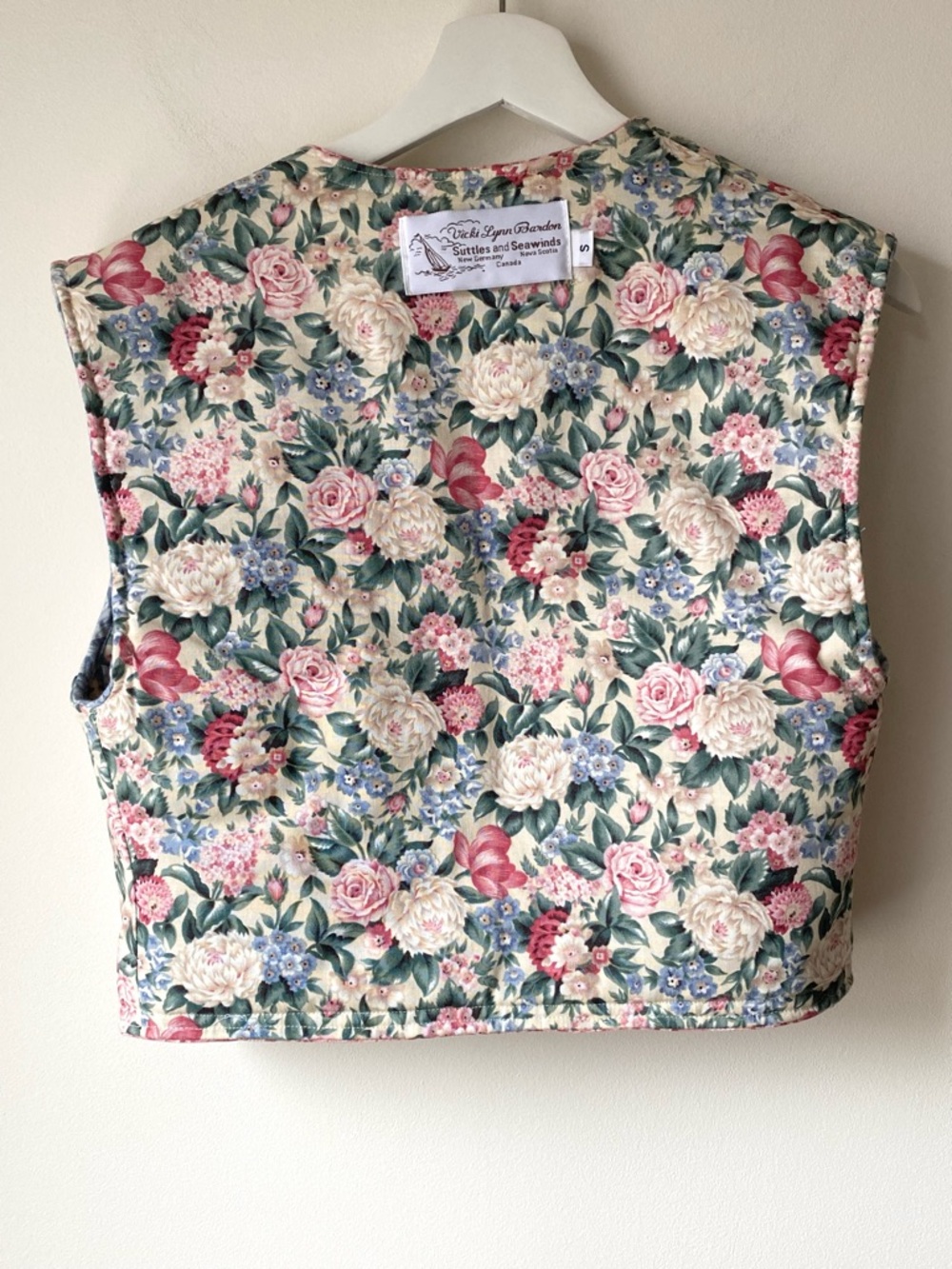 Suttles and Seawinds quilted reversible vest - Picture 13 of 15